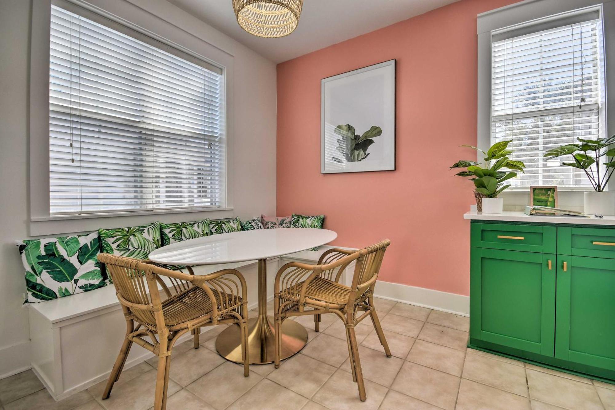 סנטה רוזה ביץ' Beverly Bungalow Easy Walk To Seagrove Beach מראה חיצוני תמונה